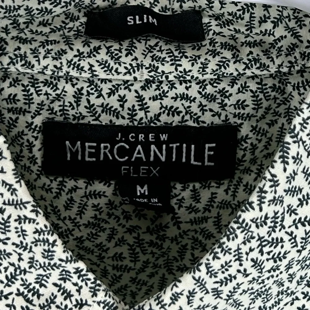 J.‎ Crew Mercantile Men’s Sage Green Casual Button Down Shirt with Slim Flex